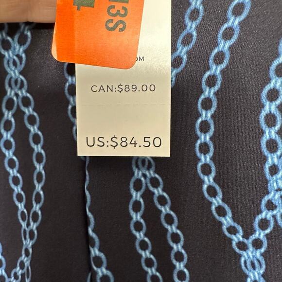 Chico’s women’s NWT’s Zenergy So Slimming wave Pocket leggings. Size large - Picture 8 of 8